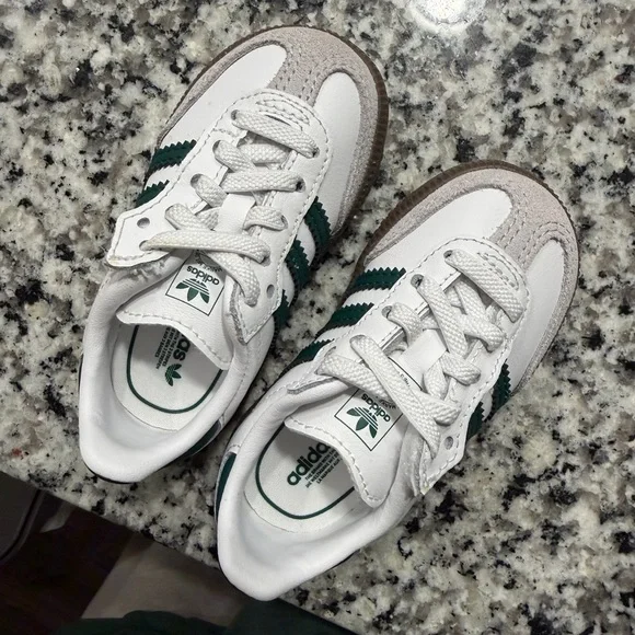 adidas gazelle silver green womens Men's adidas Originals Samba XLG Shoes Shadow Green